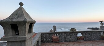 Perfect destination for families and friends, nestled between seas and mountains