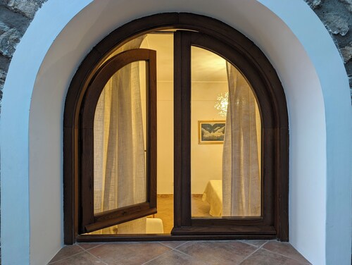 Perfect destination for families and friends, nestled between seas and mountains