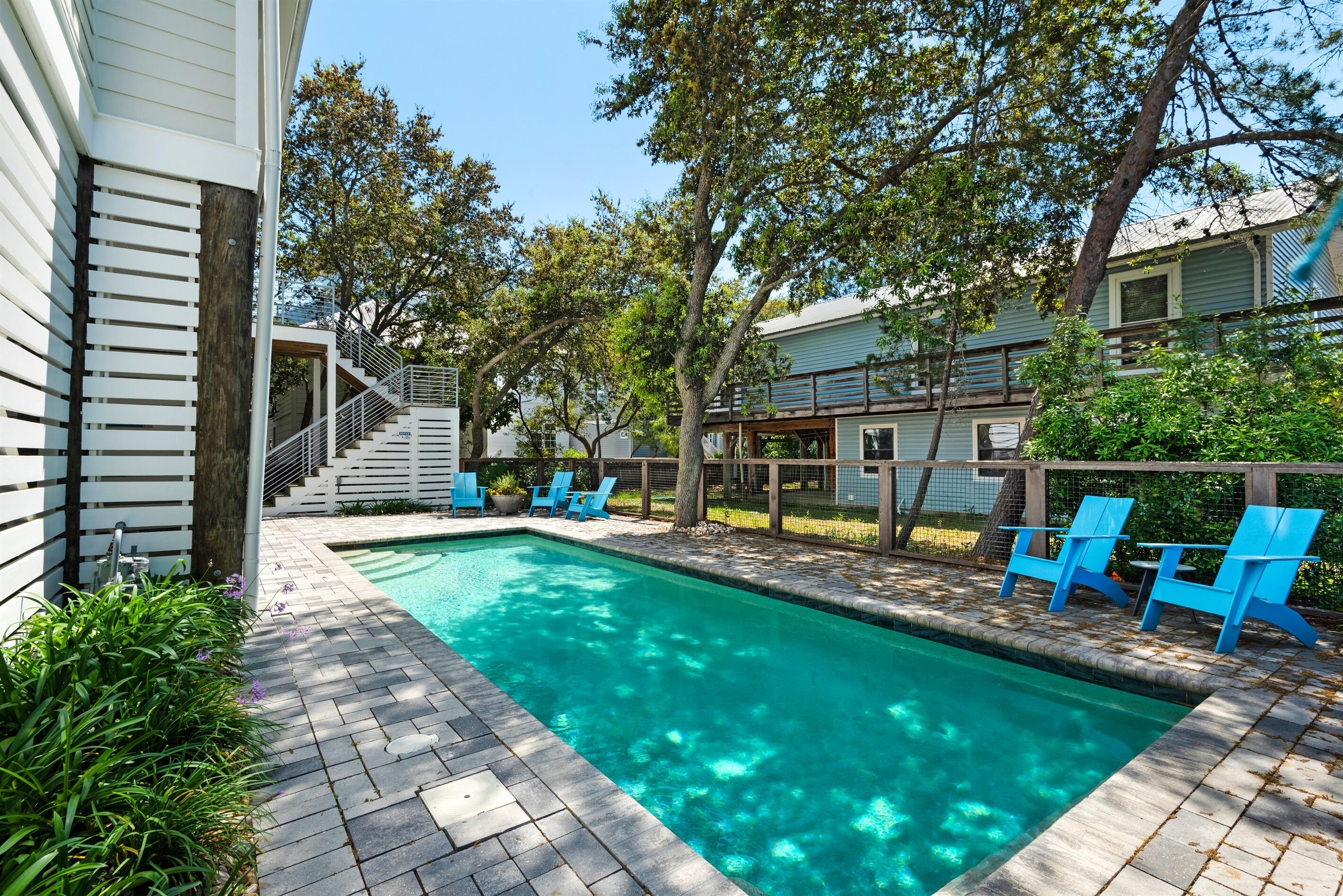 SOUTH OF 30A~Walk to beach~4 Bikes & POOL!
