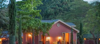 Chic Bunk House at SSS Ranch/Resort Calistoga