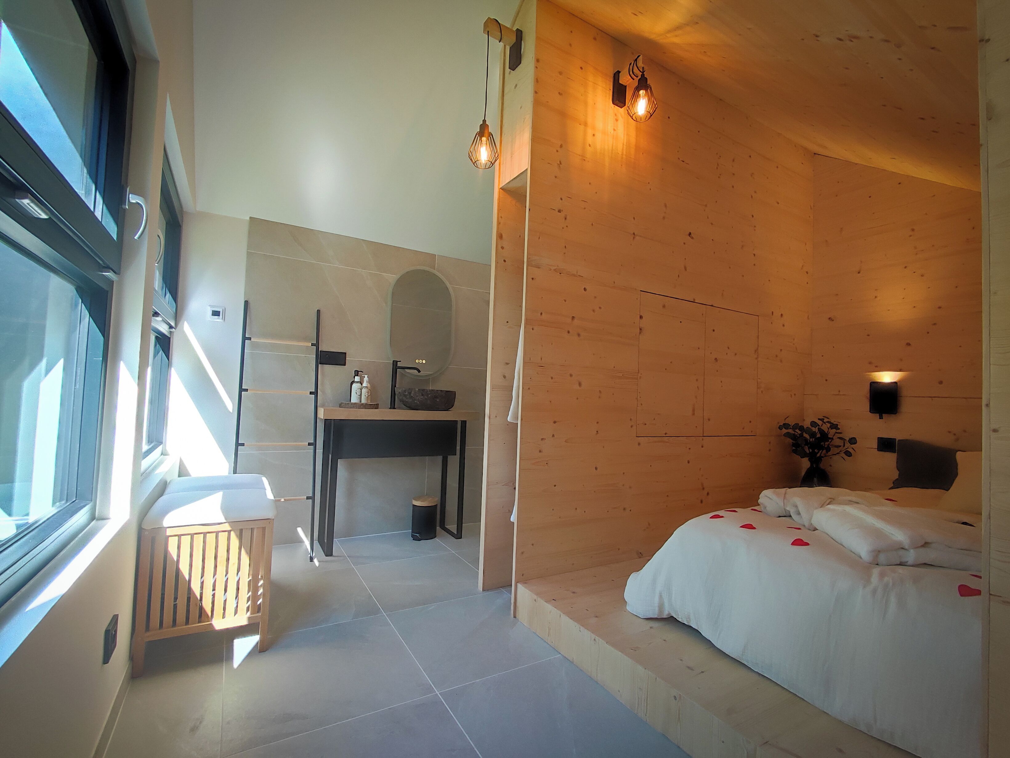 1 多间卧室、WiFi、床单