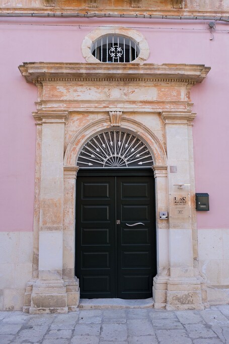 ์๋ฐ ์์ค ์ ๋ฉด