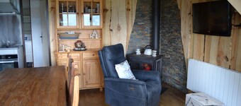 Haut de Chalet Le Bois de Cerf , Animaux Acceptés en Lisière de Foret