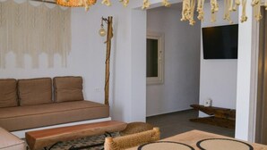 2 عدّة غرف نوم ومكتب