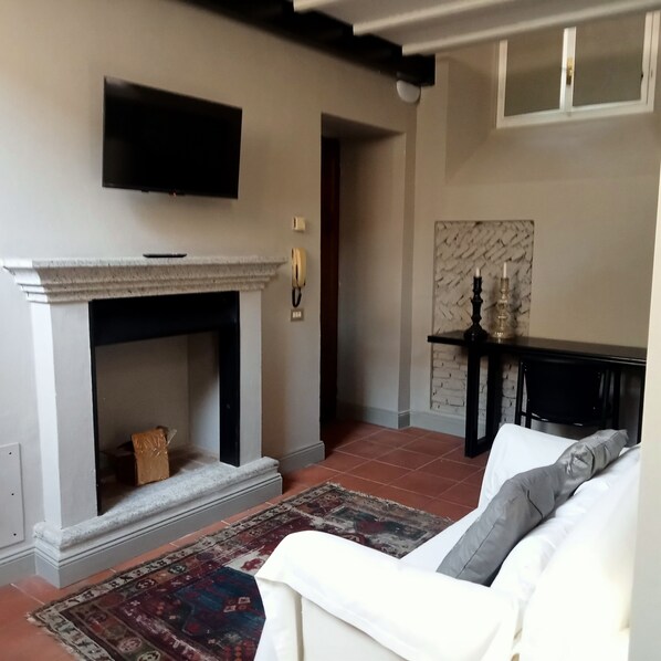 Living area - Palace of Alboin (Pavia)