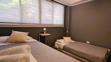 2 bedrooms, iron/ironing board, bed sheets