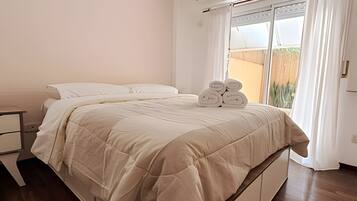 1 habitación, tabla de planchar con plancha y acceso a internet