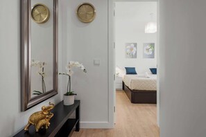 2 chambres, fer et planche à repasser, Wi-Fi gratuit, draps fournis