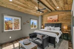 6 camere, ferro/asse da stiro, culla da viaggio, Wi-Fi gratuito