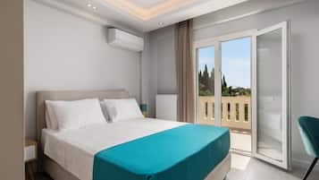 Individually decorated, soundproofing, iron/ironing board, free WiFi