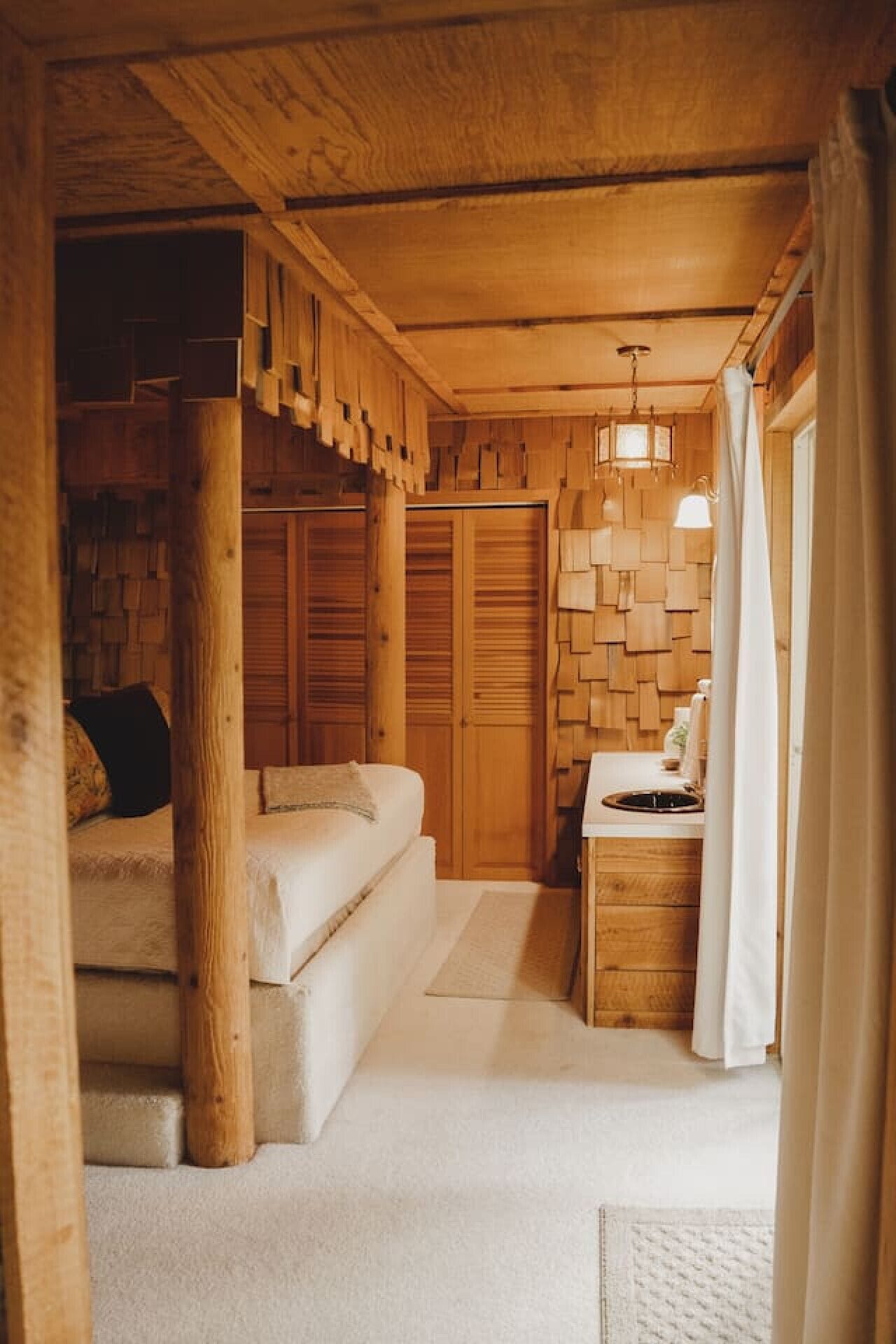 4 Schlafzimmer, Schreibtisch, Bügeleisen/Bügelbrett, Reisekinderbett