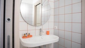 Uklassifisert bilde, 2 av 12, knapp