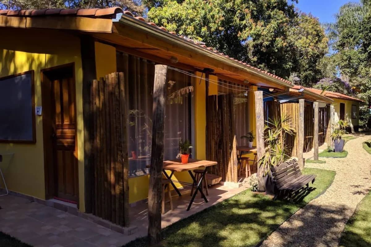 Deluxe suite, uitzicht op rivier | 1 slaapkamer, gratis wifi, beddengoed