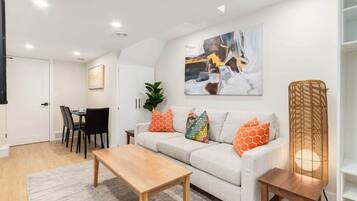 Televisión y oficina