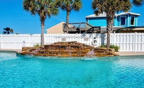 Indoor pool, outdoor pool - 🏖Beachfront 6th floor @ Majestic~ AMAZING views! AWESOME amenities! Sleeps 6 (Panama City Beach)