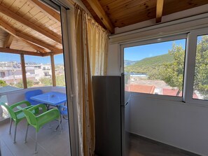 Quadruple Room, Lake View - Golden Villa (Ksamil)