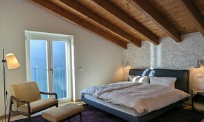 4 bedrooms, iron/ironing board, WiFi, bed sheets - Villa Tesoro di Nesso - Luxury house with sectacular view over lake Como (Nesso)