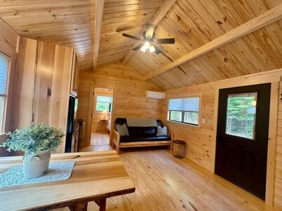 Cozy Coastal Cabin #5