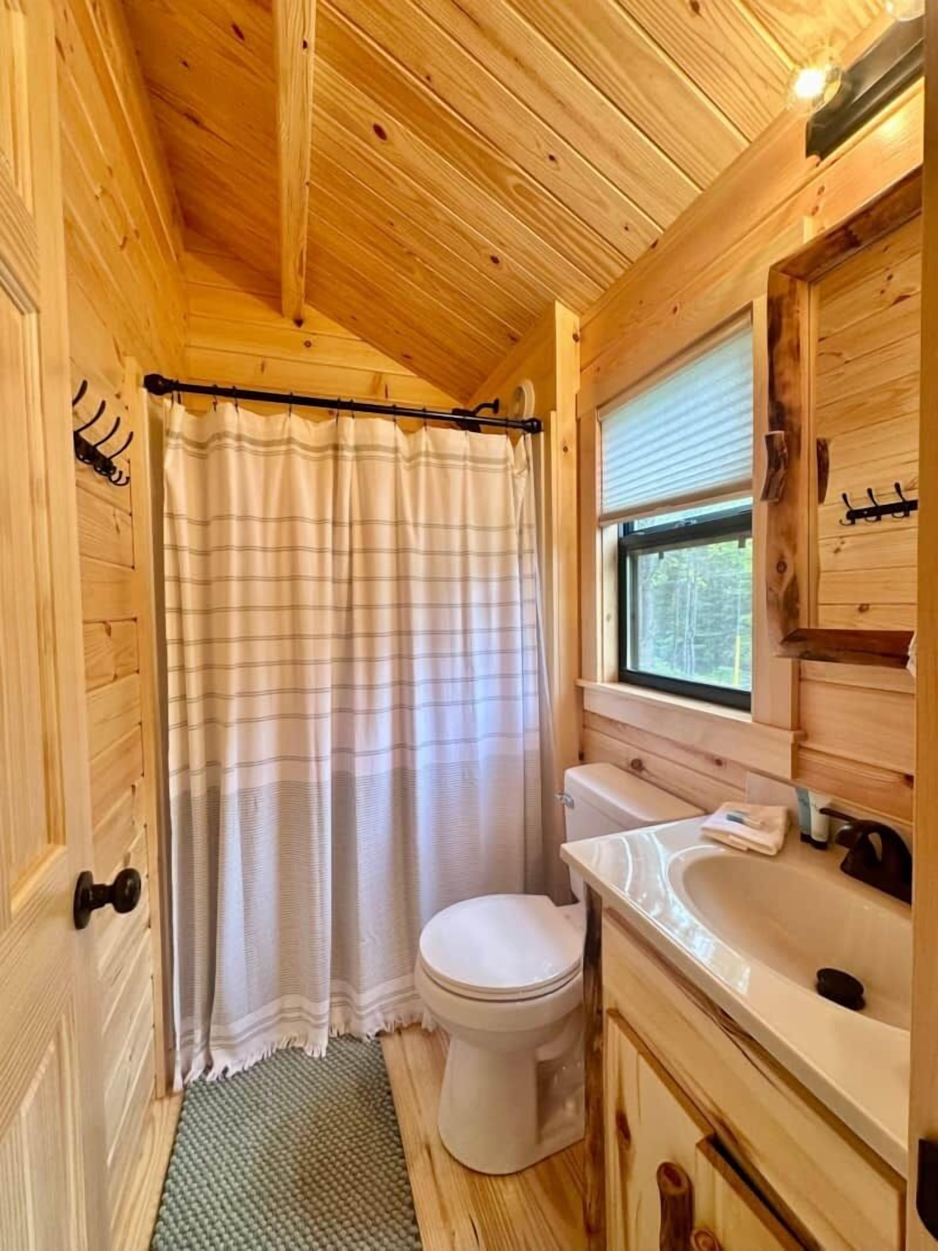 Shower, towels