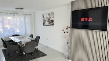 House | Dining