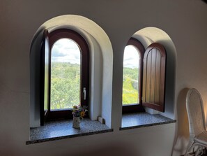 Interior - Casa Grande, spacious, stylish two bedroom Casa, close to Castelo de Vide (Castelo de Vide)