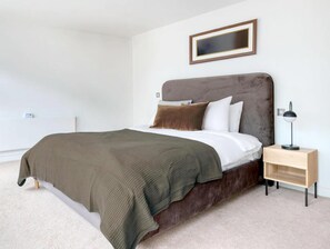 Apartment | 3 Schlafzimmer, kostenloses WLAN, Bettwäsche