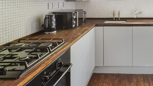 Uklassifisert bilde, 2 av 10, knapp
