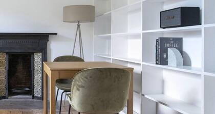 Best Spot by Shoreditch Box Park