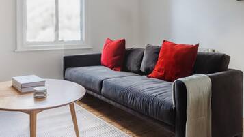 Apartment | Living area