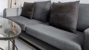 Apartment | Living area - Cozy 2 Bedrooms by Shoreditch (London)