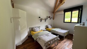 5 chambres, fer et planche Ă repasser, Wi-Fi gratuit, draps fournis
