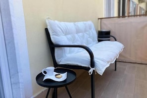 Deluxe Suite, 1 Queen Bed, Non Smoking, Jetted Tub for a fee | Sacada