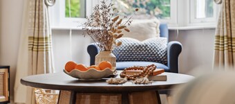 Rapunzel on Tower Stunning Period House in Central Winchester