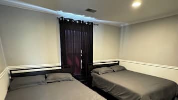 4 quartos, ferros/tábuas de passar roupa, Wi-Fi, roupa de cama