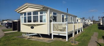 Remarkable Caravan- Chapel St Leonard's