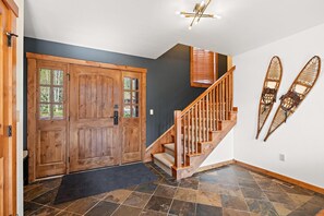 Interior - Charming Chalet on the Golf Course (Tamarack)