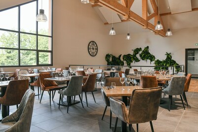 Hotel Le Belmont - Brasserie Du Guiers