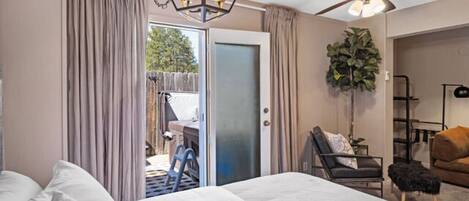 2 bedrooms, WiFi, bed sheets