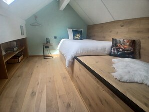 2 室のベッドルーム、アイロン / アイロン台、旅行用ベビーベッド、WiFi