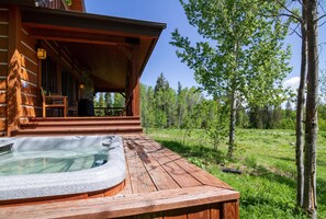 Bain à remous extérieur