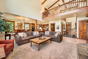 Télévision, cheminée