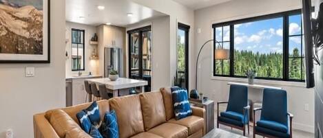 Televisión, chimenea