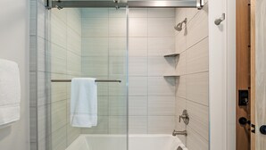 Shower, hair dryer, towels - Gorgeous Condo|Juliette Balcony|Mountain & Village Views (Tamarack)