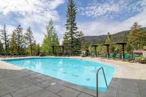 Unclassified image, 3 of 52, button - Happy Aspen | Includes Two 1-Day Lift Tickets (Tamarack)