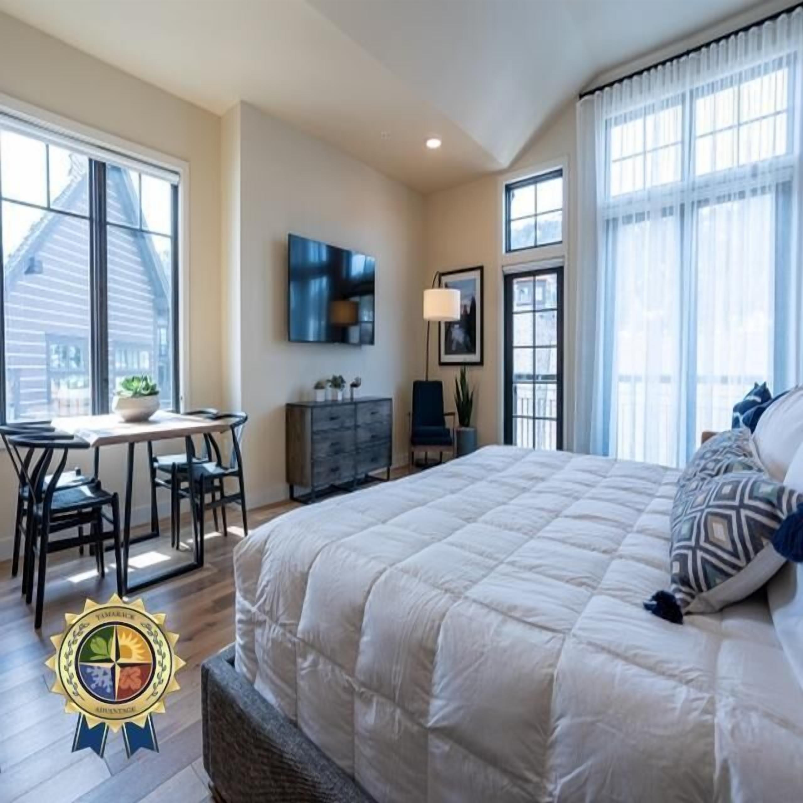 Internet, bed sheets