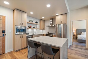 Fridge, microwave, oven, stovetop - Idyllic Condo|Gas Fireplace|Balcony with Plaza View (Tamarack)