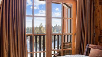 2 soveværelser, internetforbindelse, sengetøj