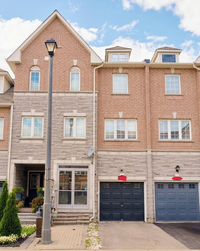 4-bedroom Mississauga home