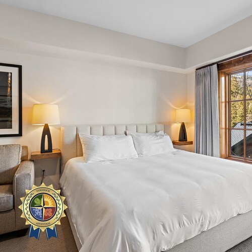 Valley Retreat | Includes Two 1-Day Lift Tickets