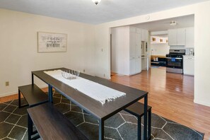 Private kitchen - South Arm Retreats Whole Lake Charlevoix (East Jordan)